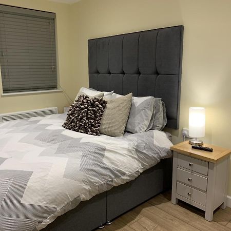 Southernwood - Garden Lodge 11 디드코트 외부 사진